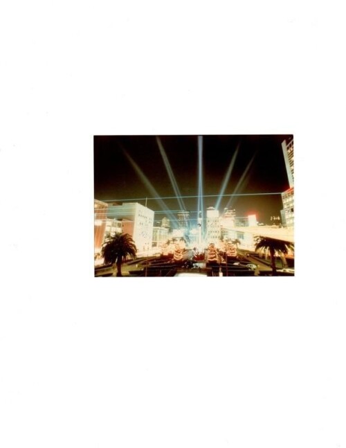 LUMIASCAPE_Citywide_Light_Concerts_By_SuperGuy_2781215_orig.jpg